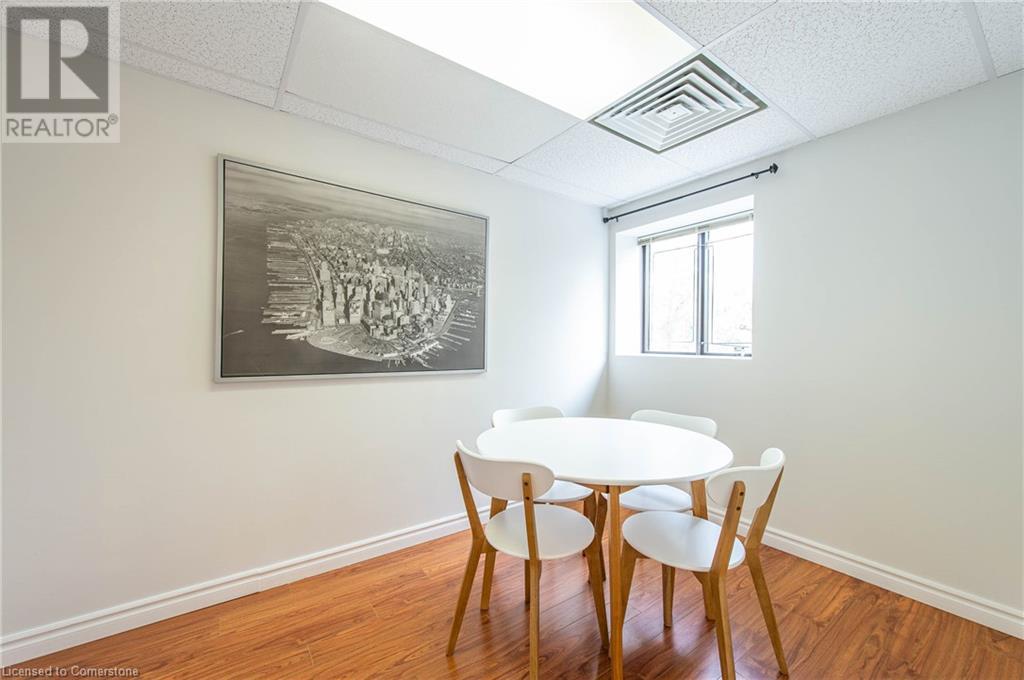 585 Queen Street S, Kitchener, Ontario  N2G 4S4 - Photo 15 - 40672051
