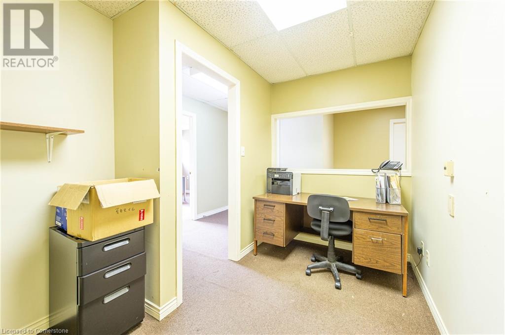 585 Queen Street S, Kitchener, Ontario  N2G 4S4 - Photo 19 - 40672051