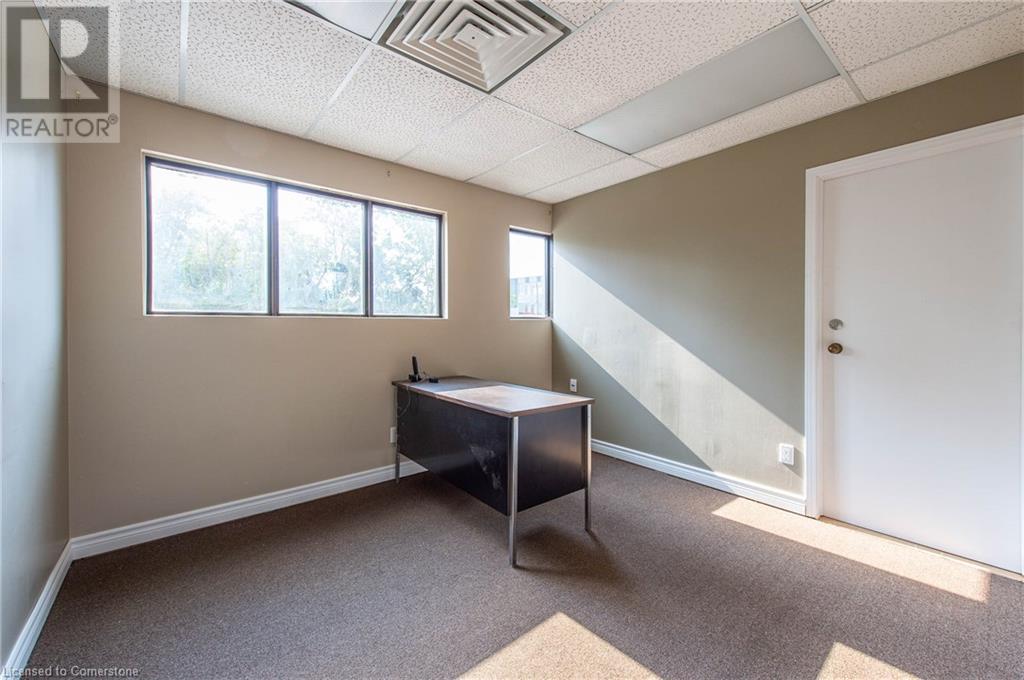 585 Queen Street S, Kitchener, Ontario  N2G 4S4 - Photo 20 - 40672051