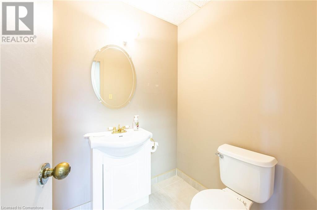 585 Queen Street S, Kitchener, Ontario  N2G 4S4 - Photo 30 - 40672051