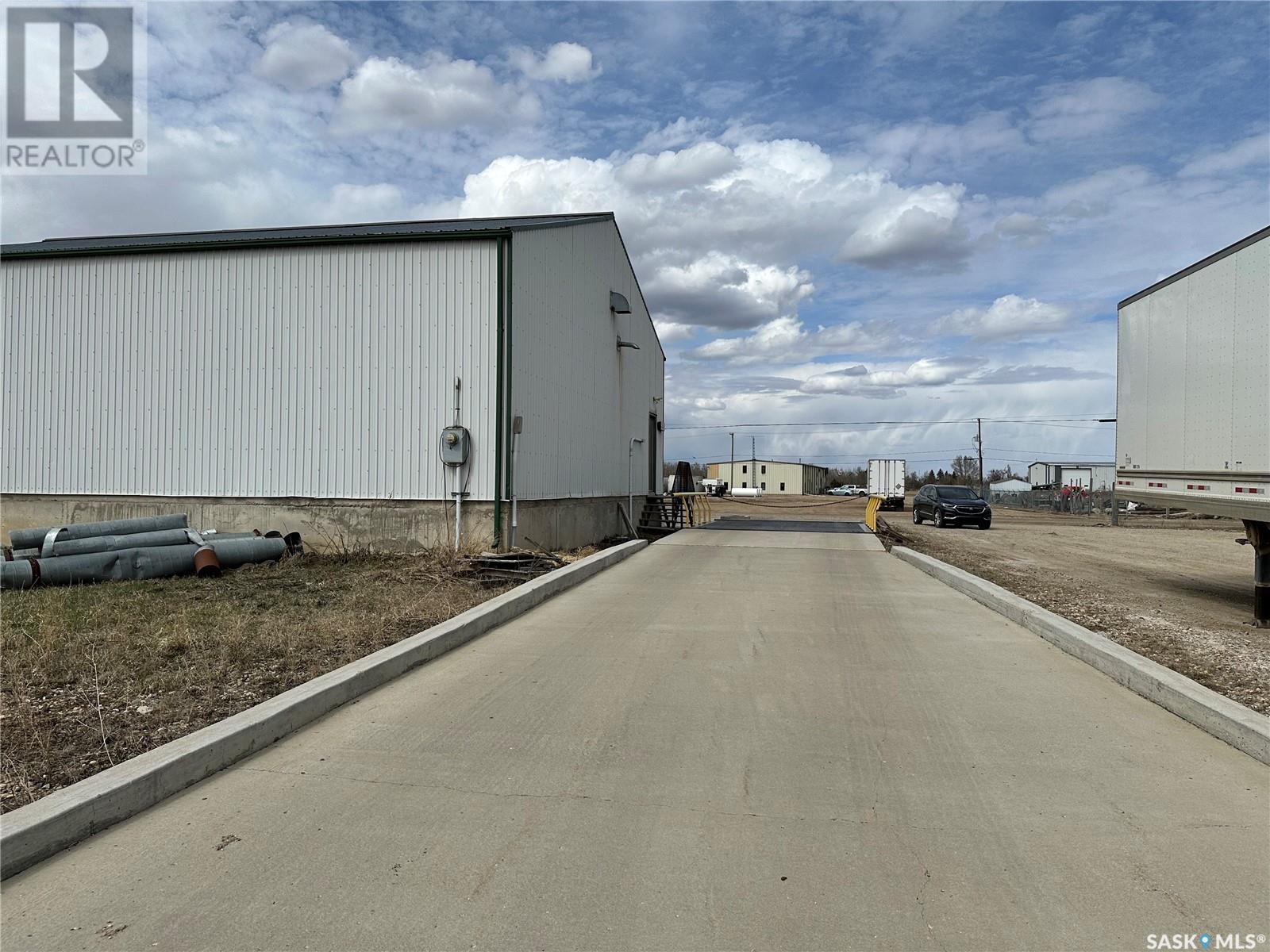 1704 3rd Avenue, Humboldt, Saskatchewan  S0K 2A0 - Photo 3 - SK987286