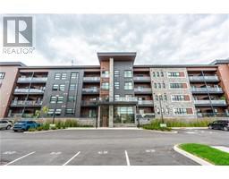 120 SUMMERSIDES BOULEVARD Boulevard Unit# 104, fonthill, Ontario