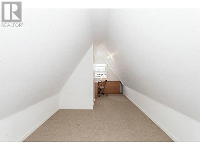 Listing Picture 7 of 12 : 5872 ARLINGTON STREET, Vancouver / 溫哥華 - 魯藝地產 Yvonne Lu Group - MLS Medallion Club Member