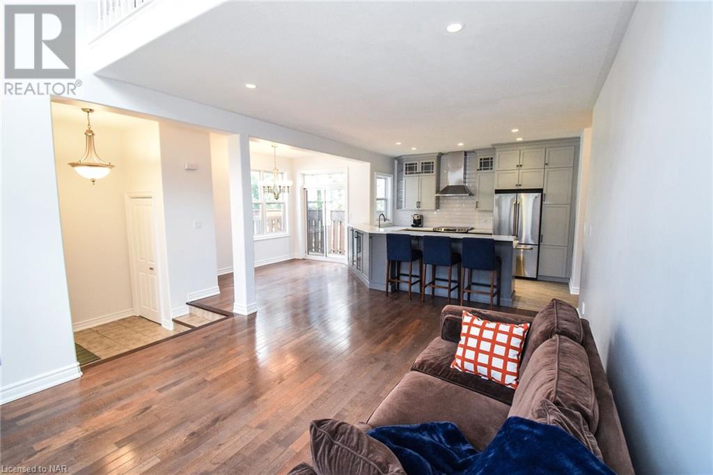 6 Gertrude Street, St. Catharines, Ontario  L2N 5C1 - Photo 5 - 40670838