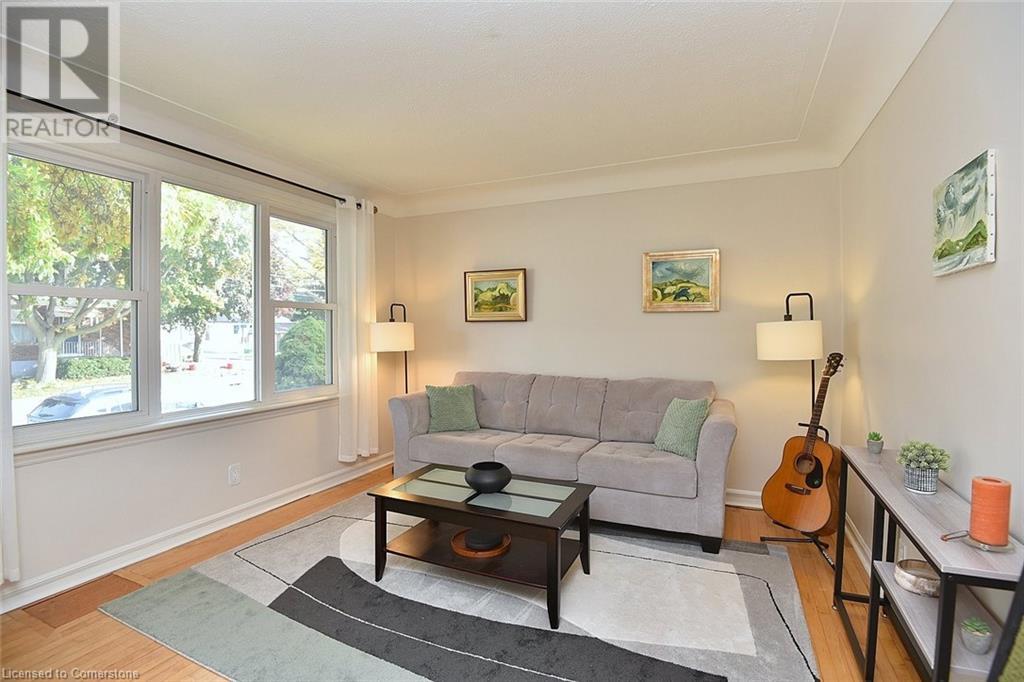 590 Queensdale Avenue E, Hamilton, Ontario  L8V 1L3 - Photo 10 - 40671970