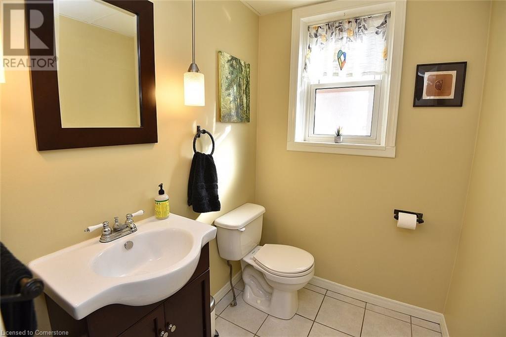 590 Queensdale Avenue E, Hamilton, Ontario  L8V 1L3 - Photo 24 - 40671970