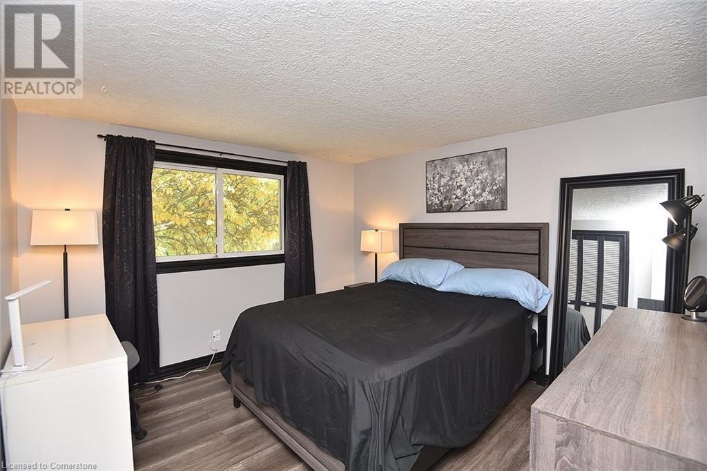 590 Queensdale Avenue E, Hamilton, Ontario  L8V 1L3 - Photo 32 - 40671970