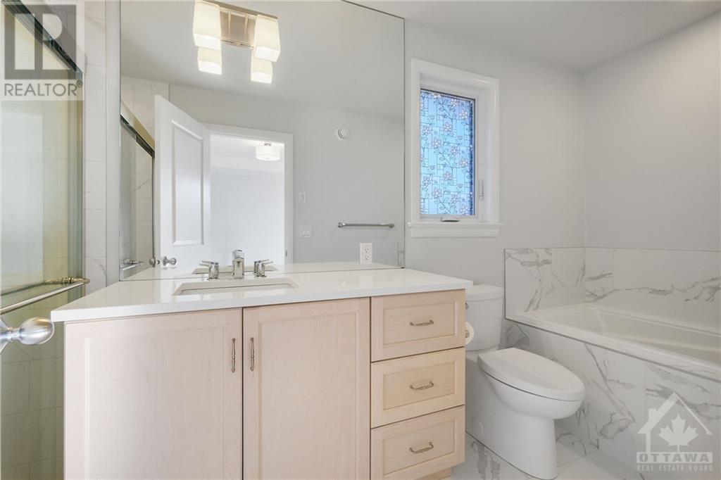 320 Wigwas StreetOttawa, Ontario  K1K 5A2 - Photo 17 - X10410992