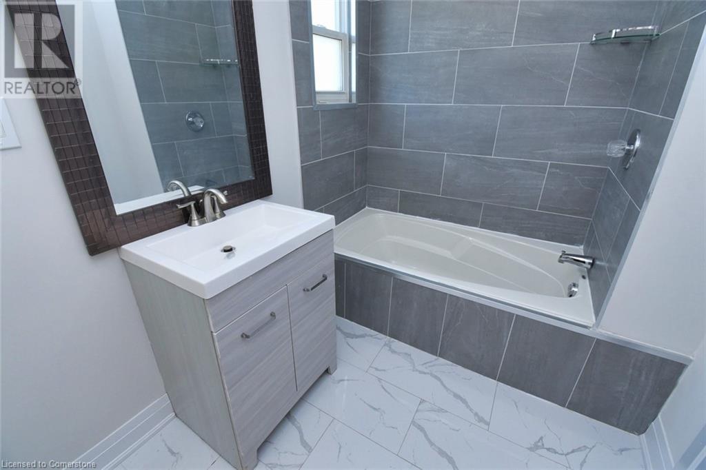 126 Evans Street, Hamilton, Ontario  L8L 1W7 - Photo 35 - 40667914