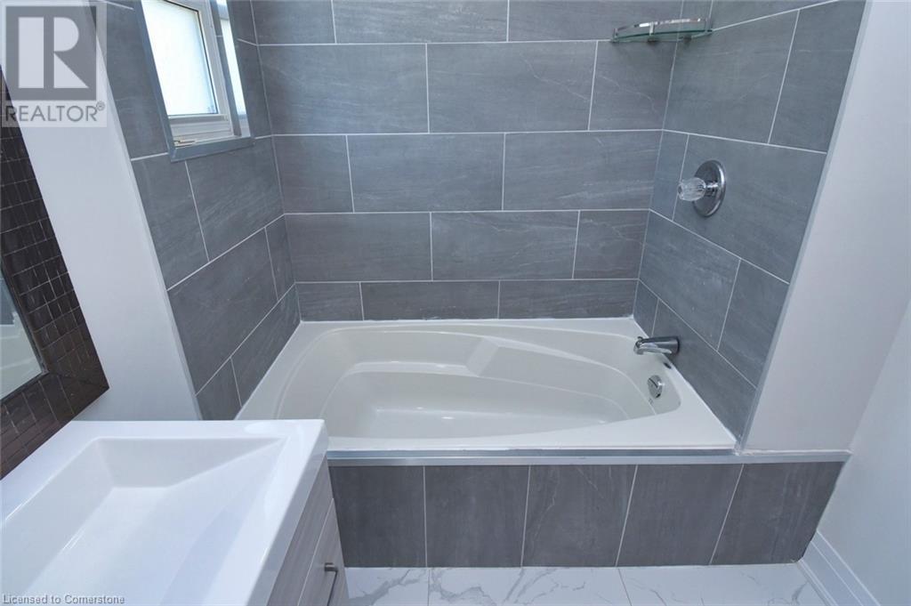 126 Evans Street, Hamilton, Ontario  L8L 1W7 - Photo 34 - 40667914