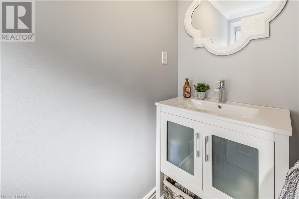 5 Upper Canada Drive, St. Catharines, Ontario  L2N 3H3 - Photo 22 - 40671380