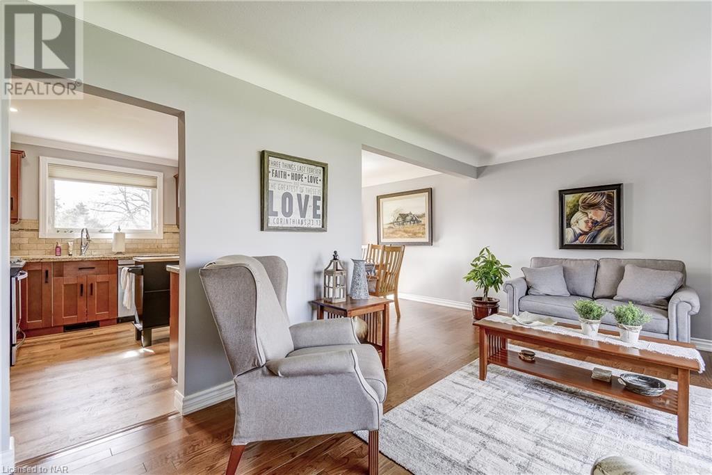 5 Upper Canada Drive, St. Catharines, Ontario  L2N 3H3 - Photo 4 - 40671380