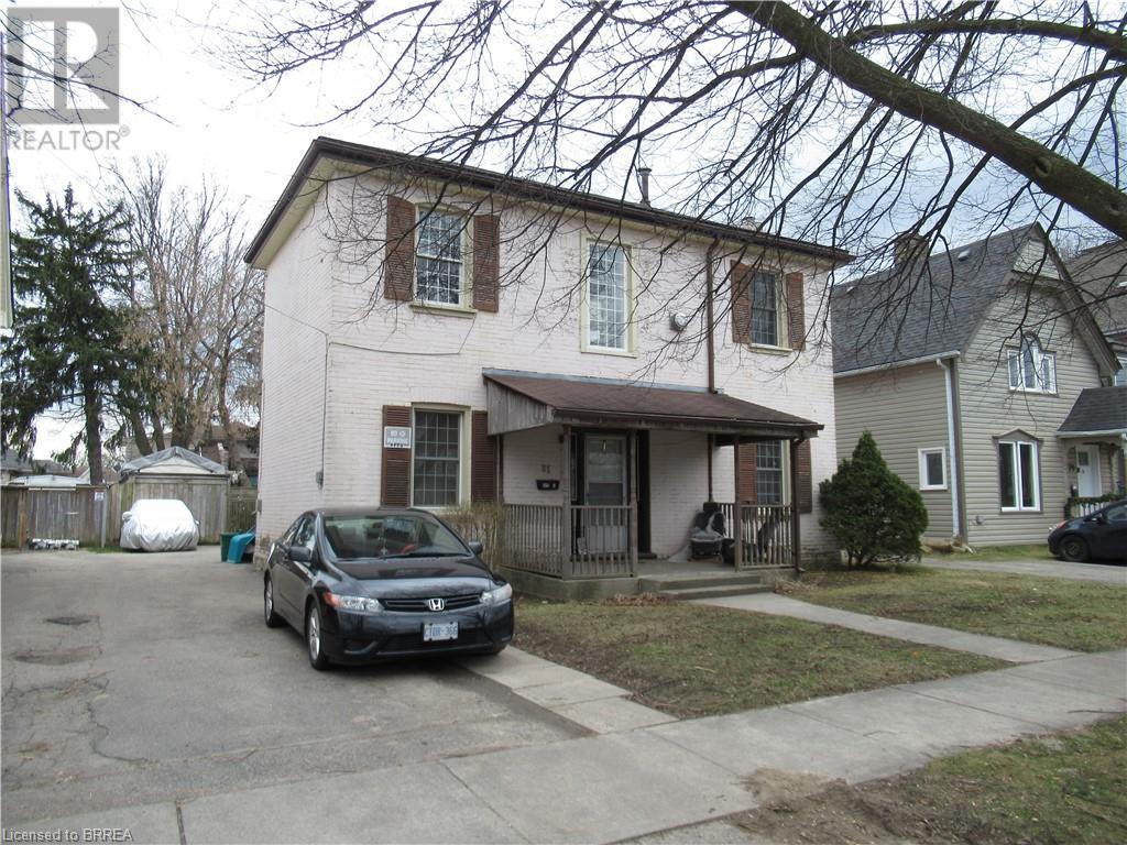 81 EAST Avenue, brantford, Ontario