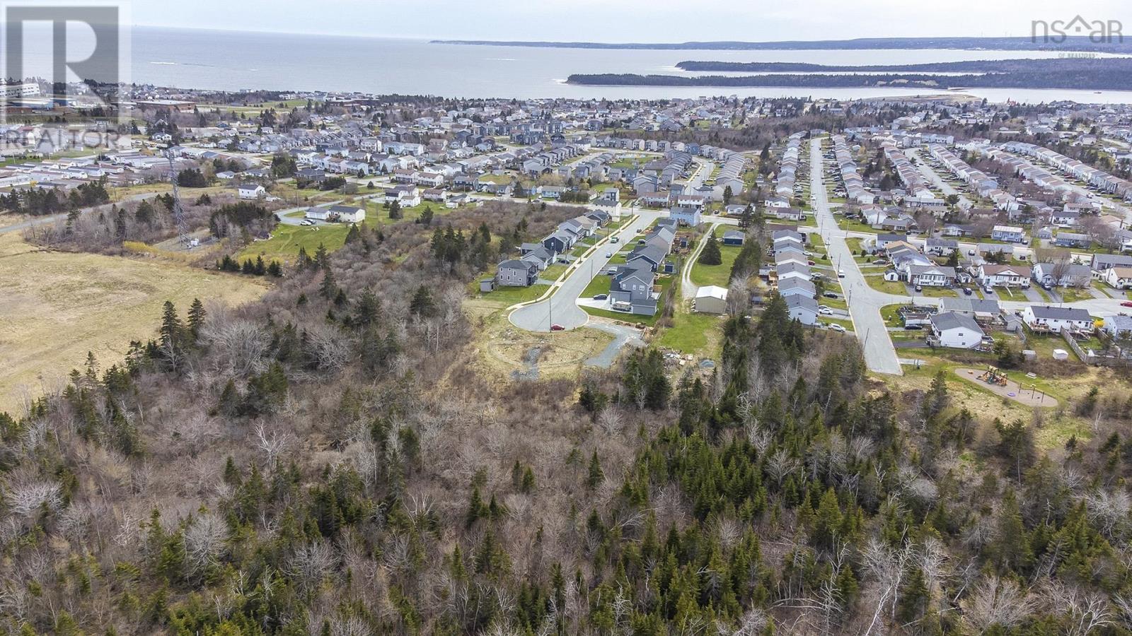 Kenyatta Drive, Eastern Passage, Nova Scotia  B3G 0G1 - Photo 9 - 202402068