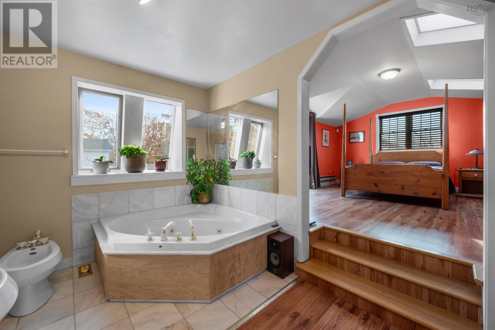 206 Lakeview Road, Lakeview, Nova Scotia  B4C 4C8 - Photo 18 - 202425804