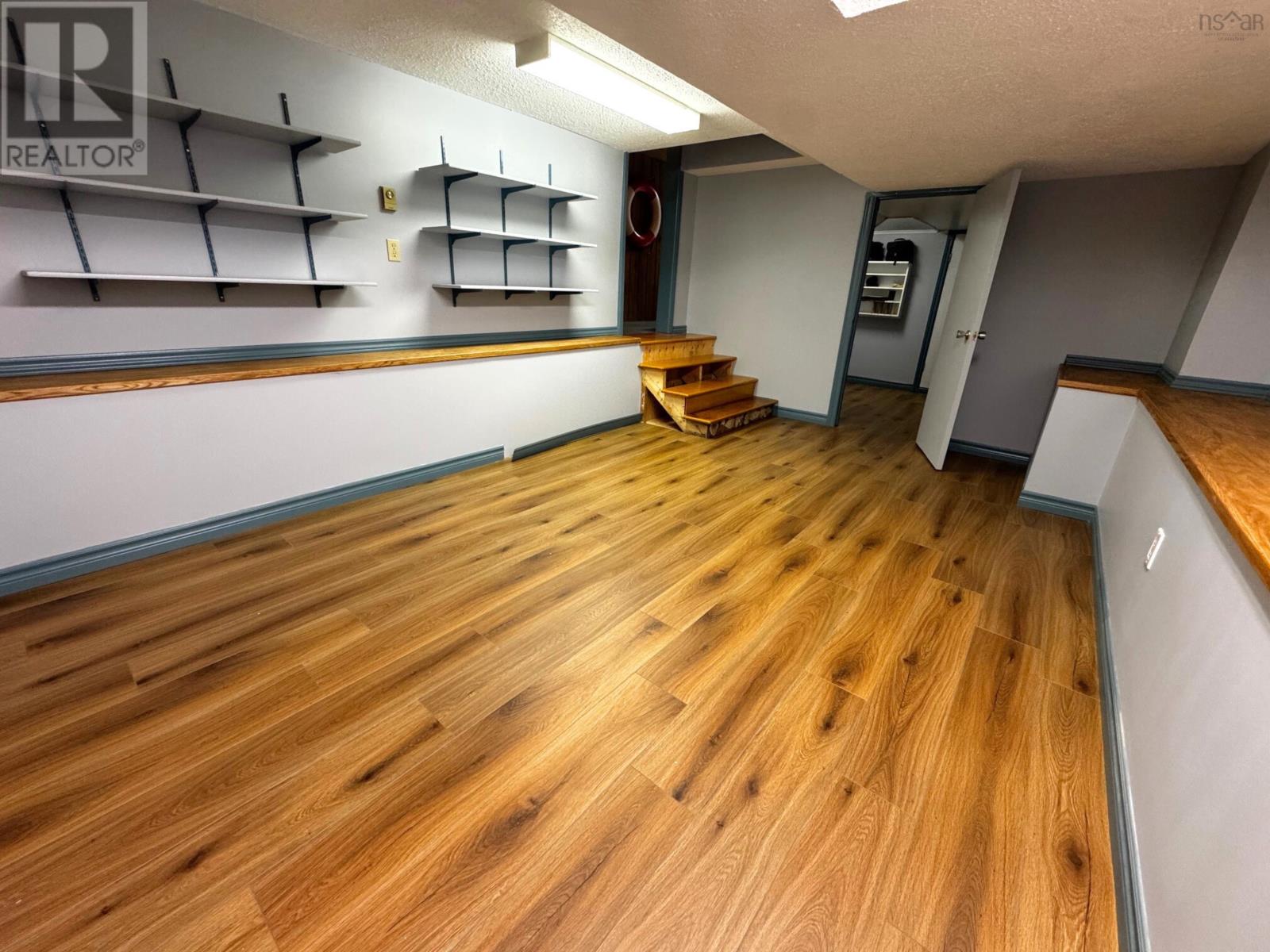 206 Lakeview Road, Lakeview, Nova Scotia  B4C 4C8 - Photo 33 - 202425804