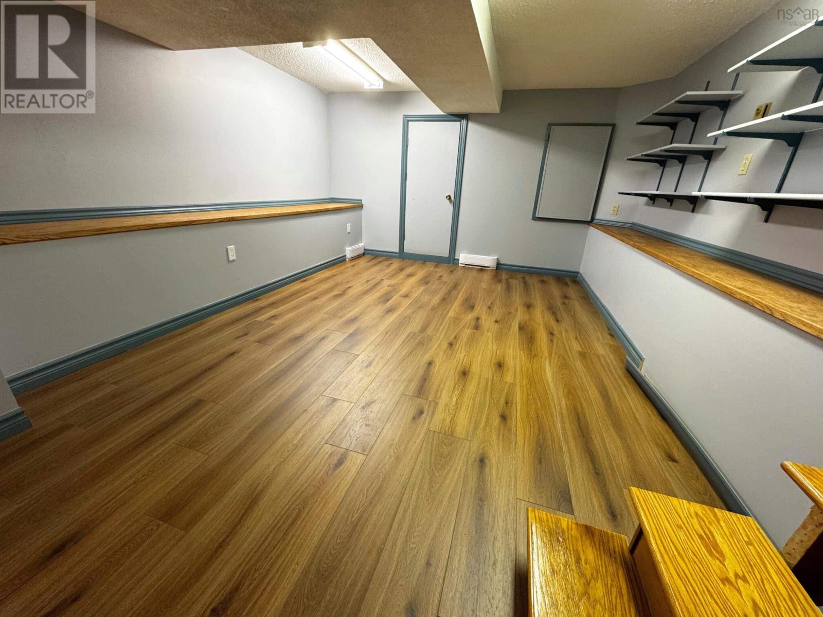 206 Lakeview Road, Lakeview, Nova Scotia  B4C 4C8 - Photo 34 - 202425804