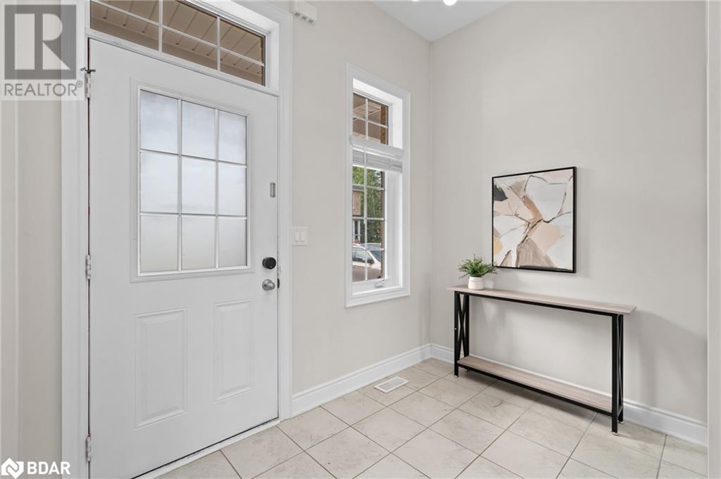 8 Blasi Court, Wasaga Beach, Ontario  L9Z 0H3 - Photo 4 - 40672101