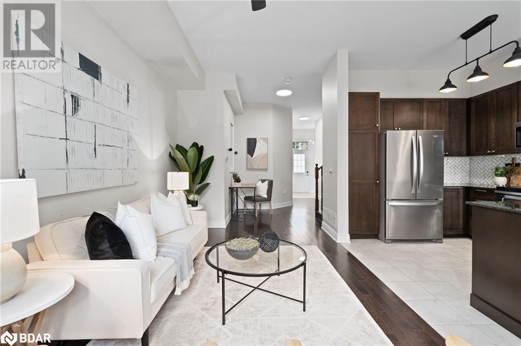 8 Blasi Court, Wasaga Beach, Ontario  L9Z 0H3 - Photo 7 - 40672101