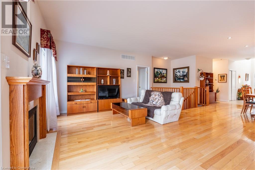 566 Southridge Drive Unit# 32, Hamilton, Ontario  L9C 7W5 - Photo 13 - 40671745