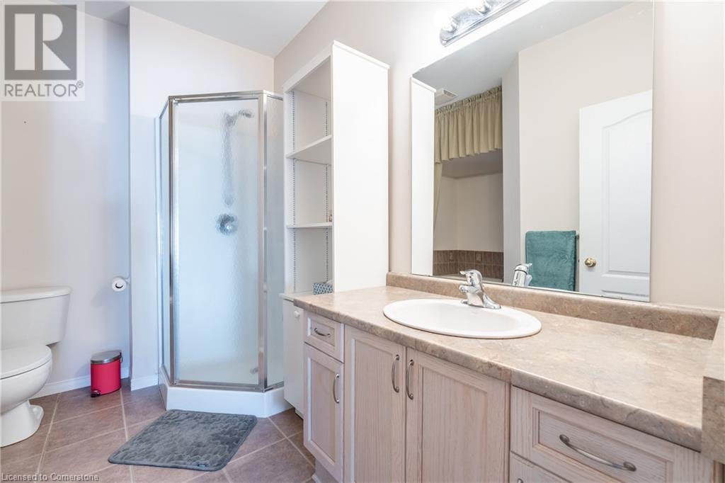 566 Southridge Drive Unit# 32, Hamilton, Ontario  L9C 7W5 - Photo 18 - 40671745