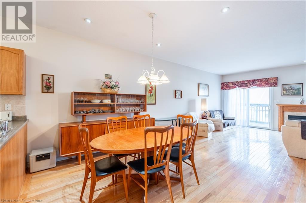 566 Southridge Drive Unit# 32, Hamilton, Ontario  L9C 7W5 - Photo 9 - 40671745