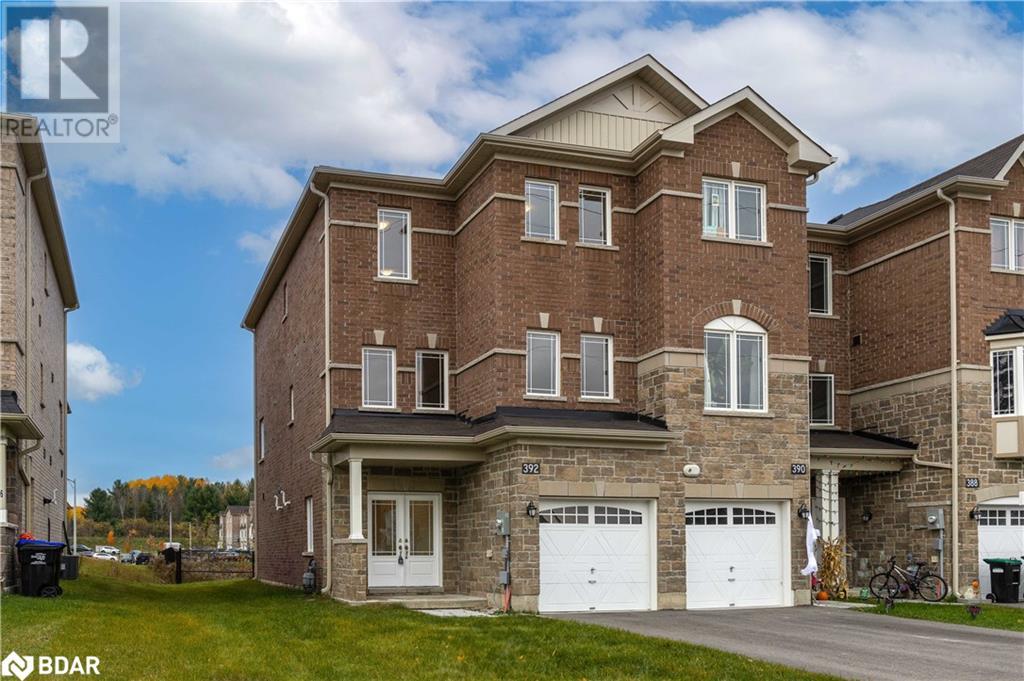 392 CENTRE Street, Angus, Ontario