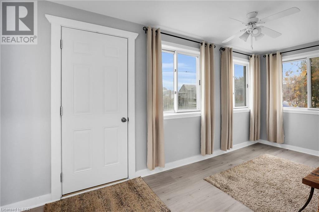 95 Omer Avenue, Port Colborne, Ontario  L3K 3Y5 - Photo 2 - 40671274