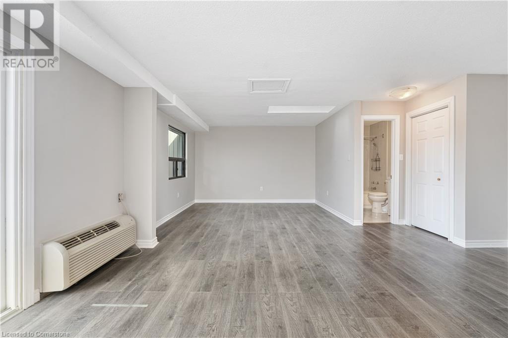 12 Ontario Street Unit# 2, Grimsby, Ontario  L3M 3G9 - Photo 4 - 40671967