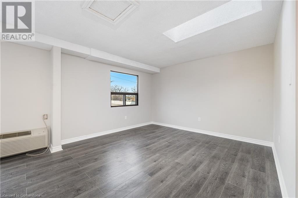 12 Ontario Street Unit# 2, Grimsby, Ontario  L3M 3G9 - Photo 6 - 40671967