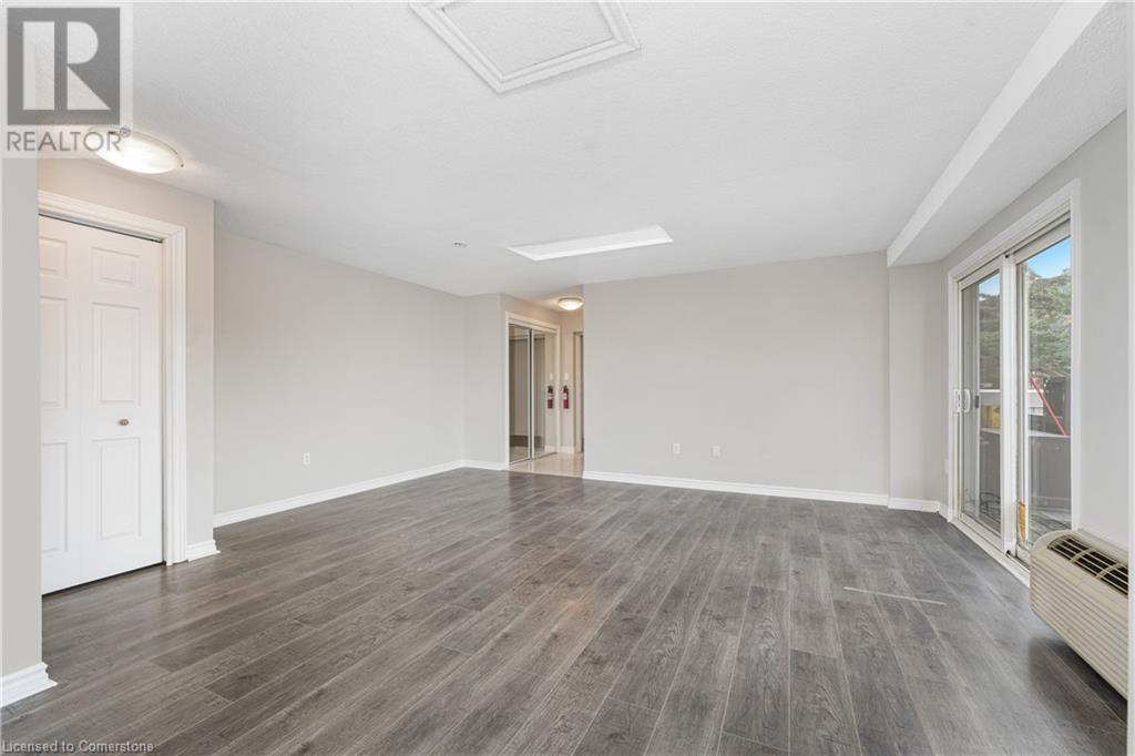 12 Ontario Street Unit# 2, Grimsby, Ontario  L3M 3G9 - Photo 9 - 40671967