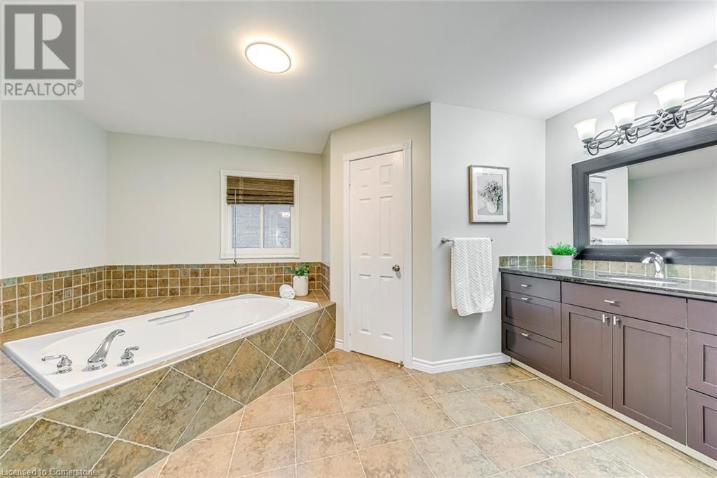 435 March CrescentOakville, Ontario  L6H 5X7 - Photo 30 - 40669103