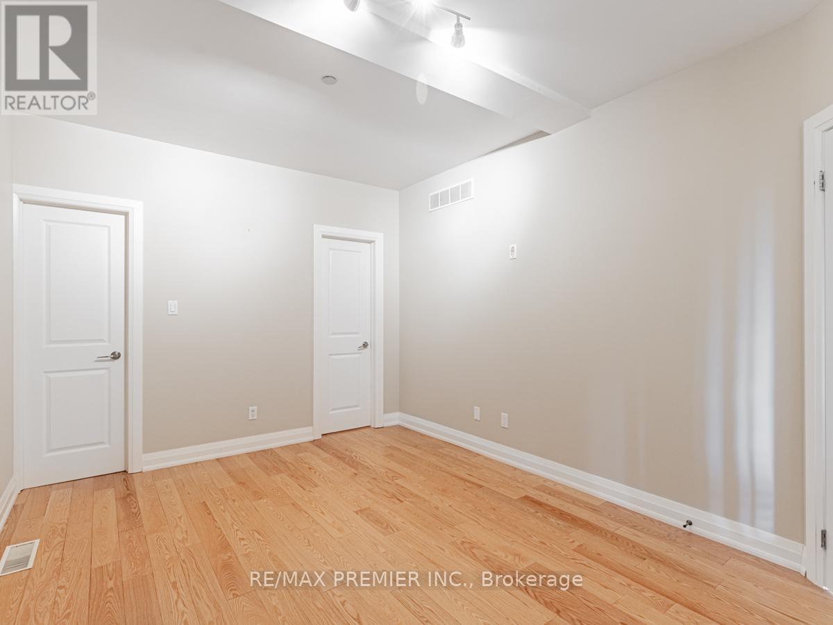 5 - 473 Dupont Street, Toronto, Ontario  M6G 1Y6 - Photo 29 - C10240637