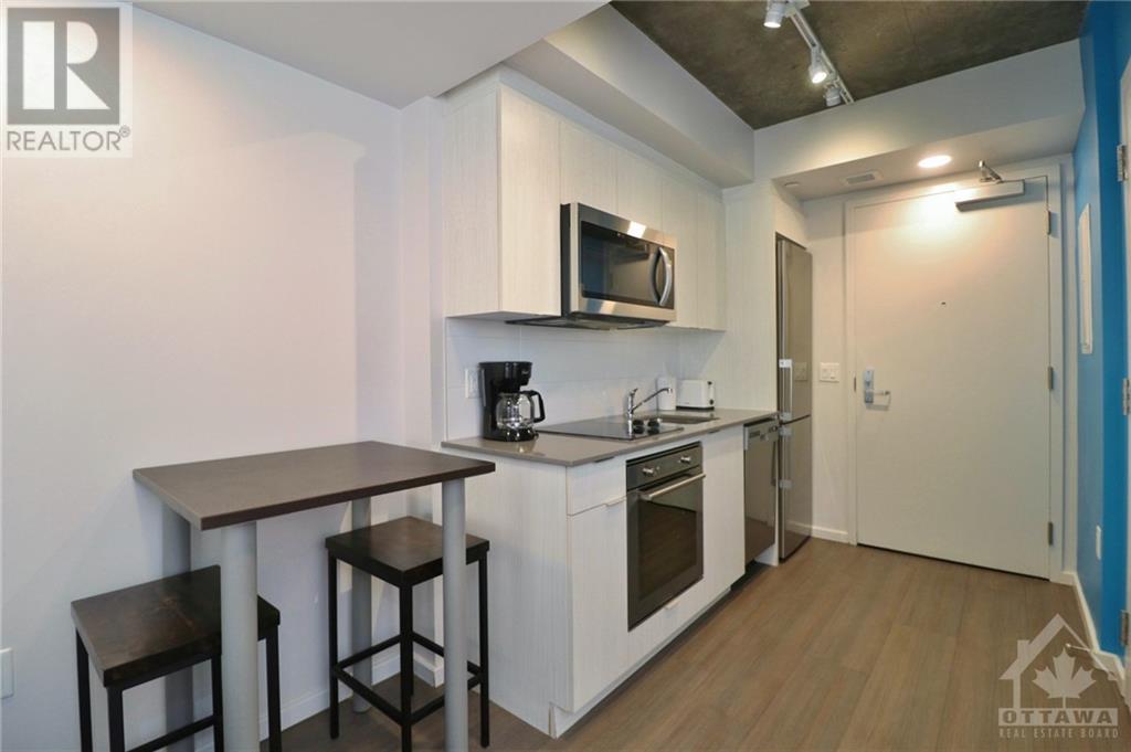 105 CHAMPAGNE AVENUE UNIT#2008 Ottawa