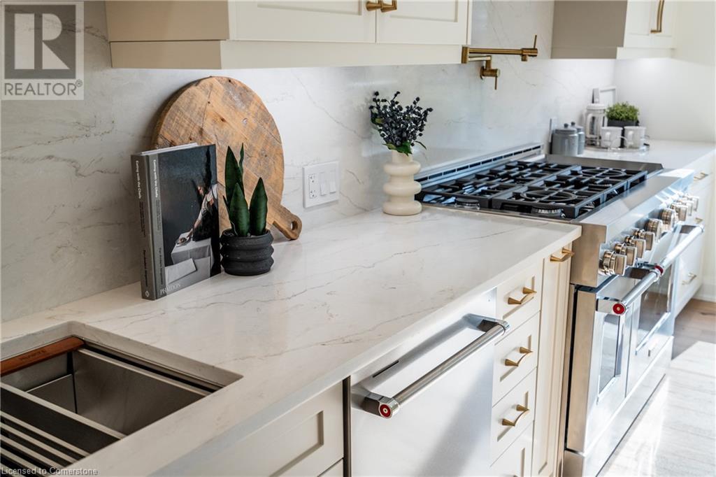 7836 Rysdale Street, Niagara Falls, Ontario  L2H 1G4 - Photo 12 - 40671695