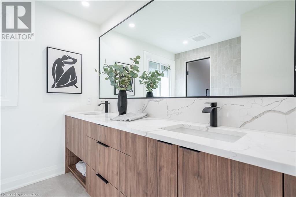 7836 Rysdale Street, Niagara Falls, Ontario  L2H 1G4 - Photo 25 - 40671695