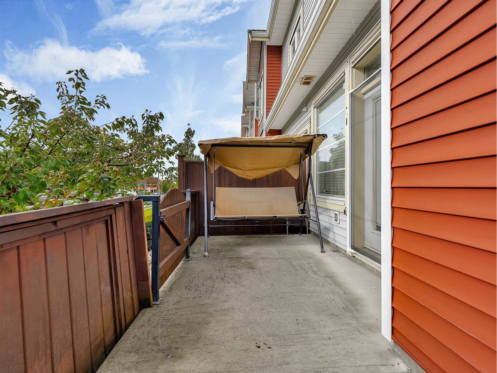 70 6945 185 Street, Surrey, British Columbia  V4N 6N4 - Photo 38 - R2939110