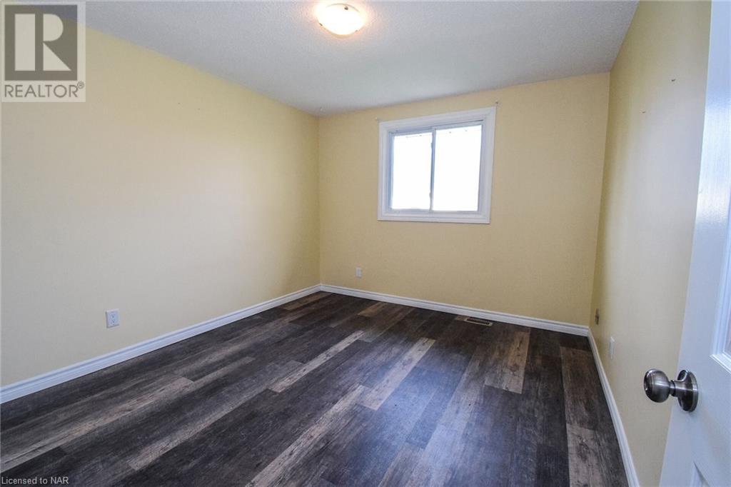 7 Dianne Drive, St. Catharines, Ontario  L2P 3R7 - Photo 24 - 40671073