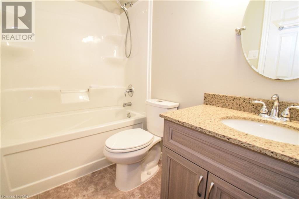 7 Dianne Drive, St. Catharines, Ontario  L2P 3R7 - Photo 28 - 40671073