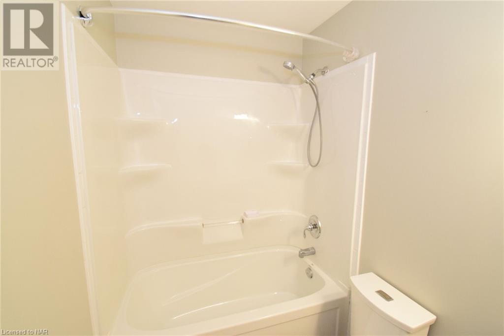 7 Dianne Drive, St. Catharines, Ontario  L2P 3R7 - Photo 30 - 40671073