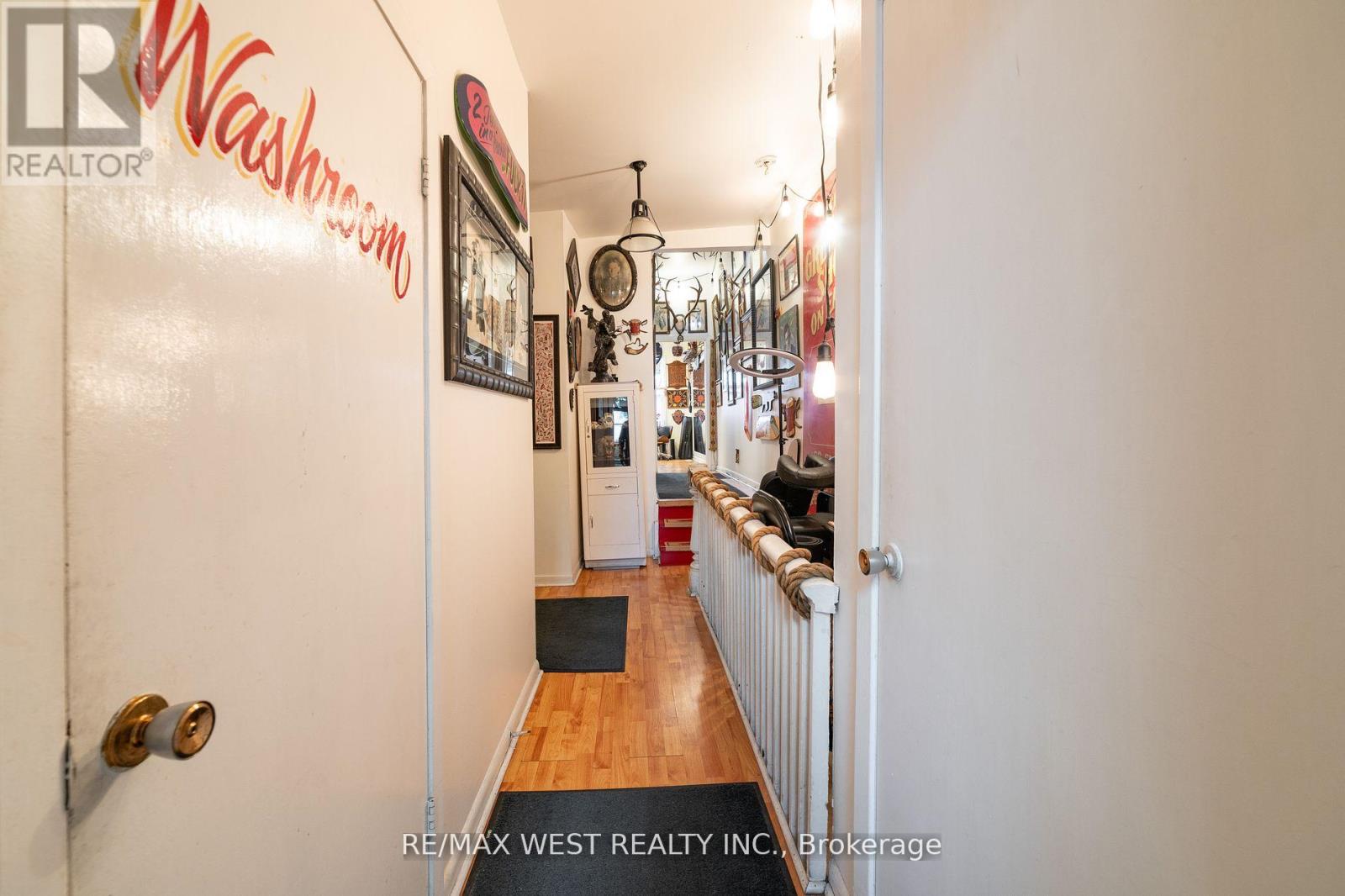 135 Ossington Avenue, Toronto, Ontario  M6J 2Z6 - Photo 17 - C10254011