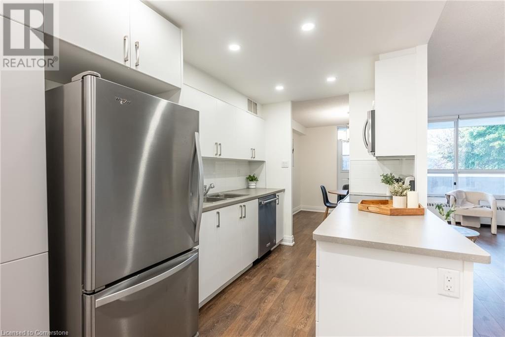 45 Southport Street Unit# 212, Toronto, Ontario  M6S 3N5 - Photo 7 - 40672234