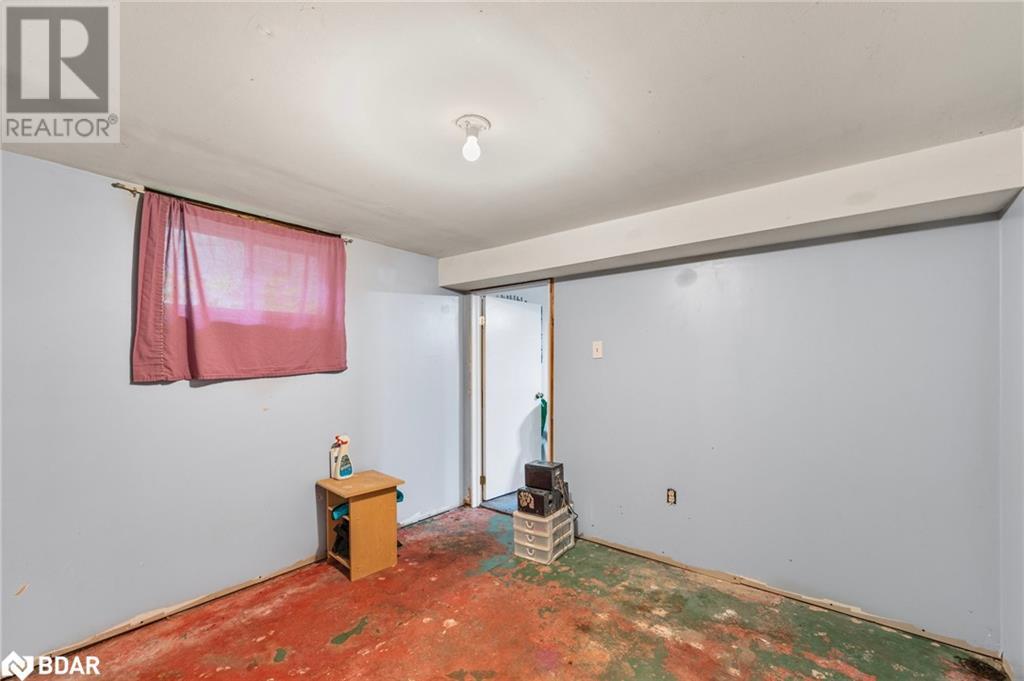 1213 Bayfield St N Street N, Midhurst, Ontario  L9X 0N6 - Photo 30 - 40671182