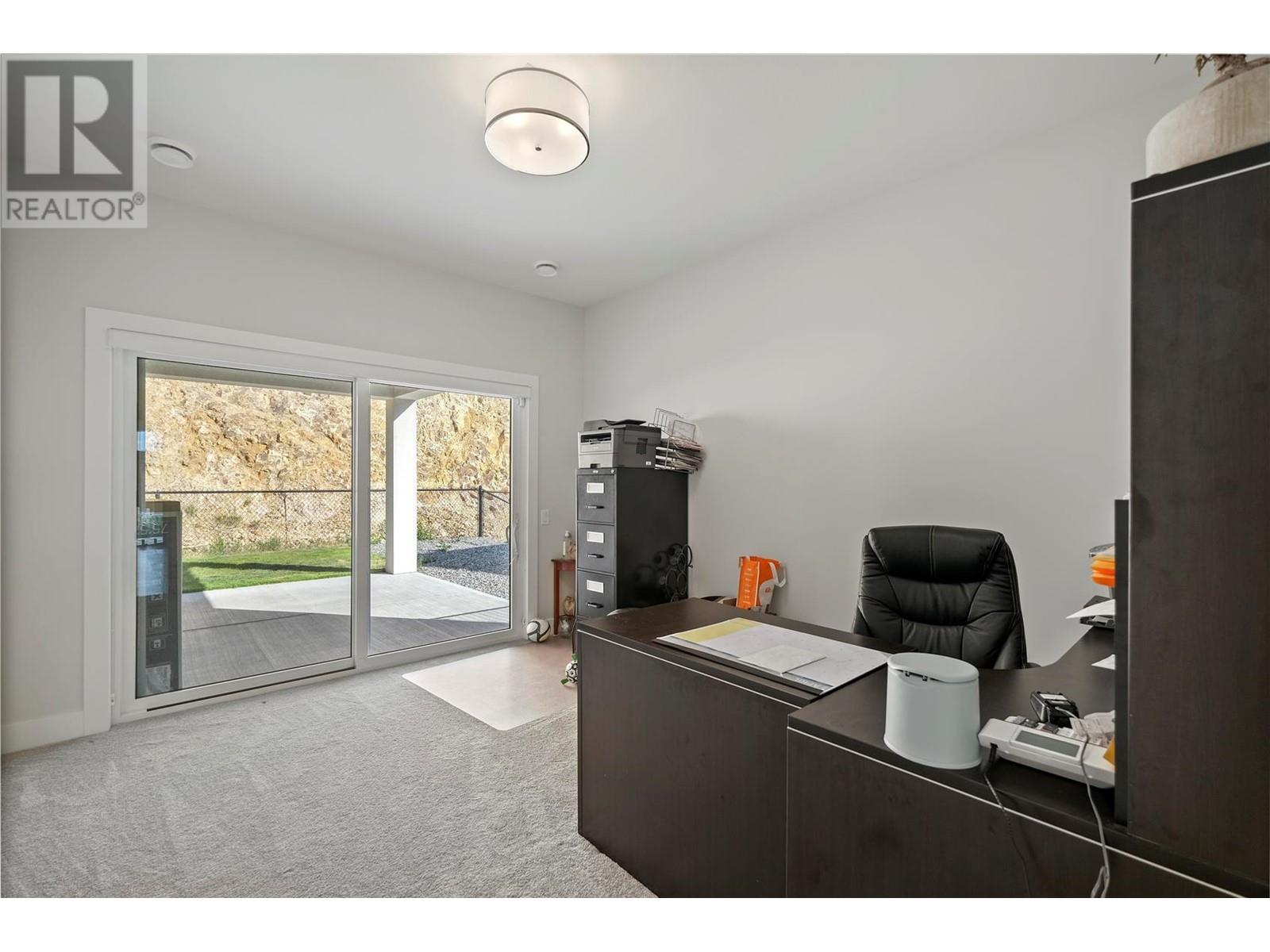 695 Deans Drive, Kelowna, British Columbia  V1P 1A1 - Photo 45 - 10327466