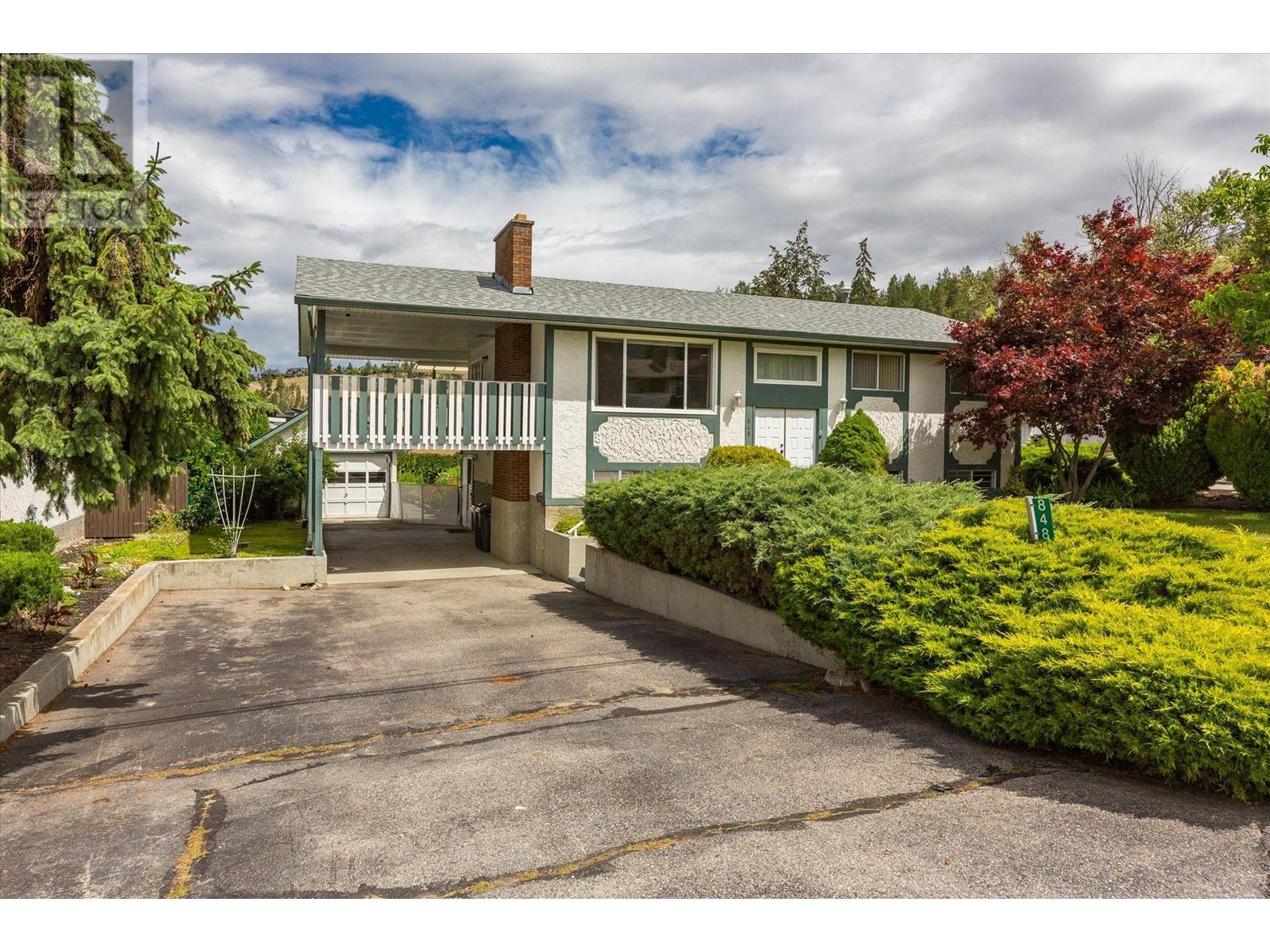 848 Hammer Avenue, Kelowna, British Columbia  V1W 2B8 - Photo 3 - 10327390