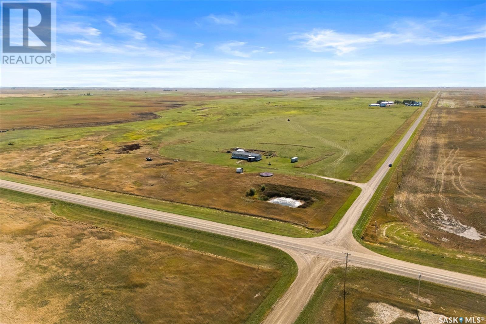 Sweetgrass Acreage, Sarnia Rm No. 221, Saskatchewan  S0G 2H0 - Photo 1 - SK987310