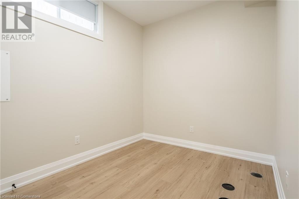 9 Munn Street Unit# D, Hamilton, Ontario  L8V 1J8 - Photo 13 - XH4200465