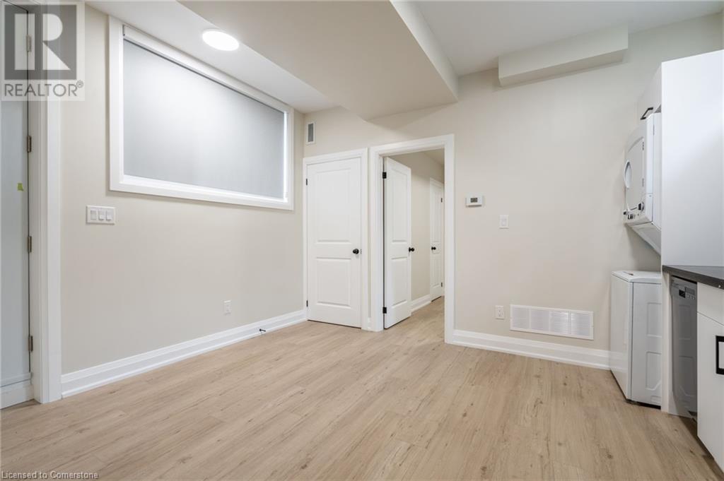 9 Munn Street Unit# D, Hamilton, Ontario  L8V 1J8 - Photo 18 - XH4200465