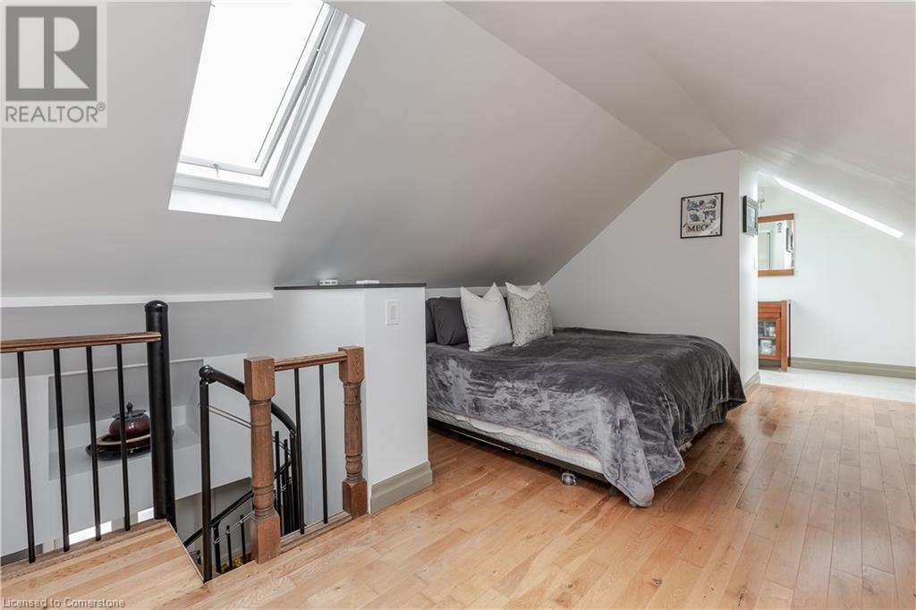 1041 Plains View Avenue, Burlington, Ontario  L7T 1V4 - Photo 26 - 40671807