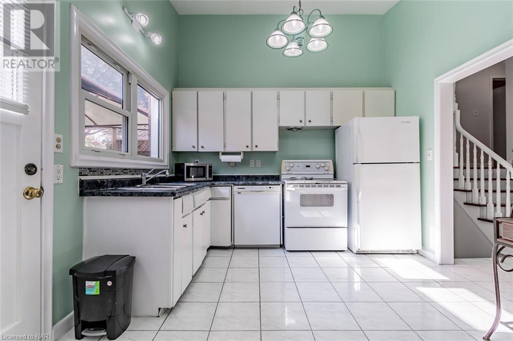 3663 Arlington Avenue, Niagara Falls, Ontario  L2J 2X1 - Photo 7 - 40662677